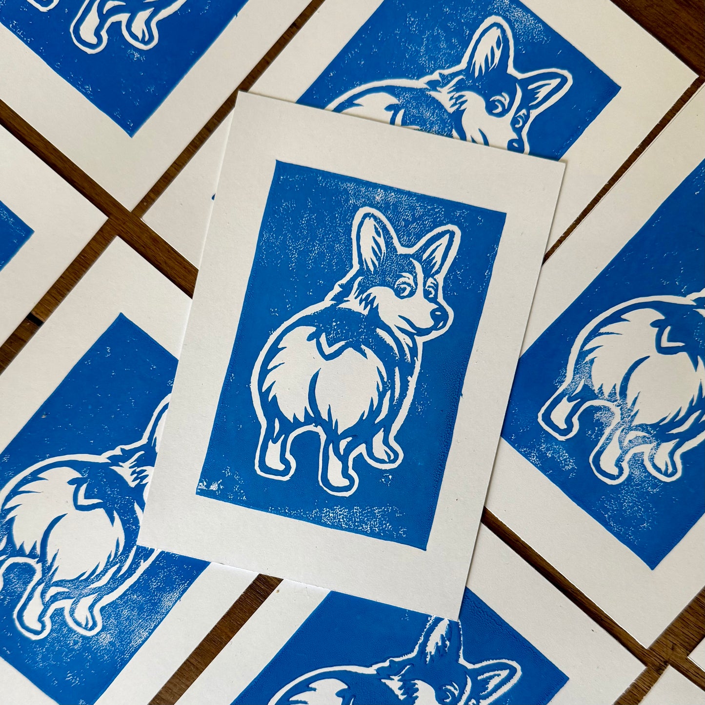 Linogravure A6 - Bootyfull Corgi
