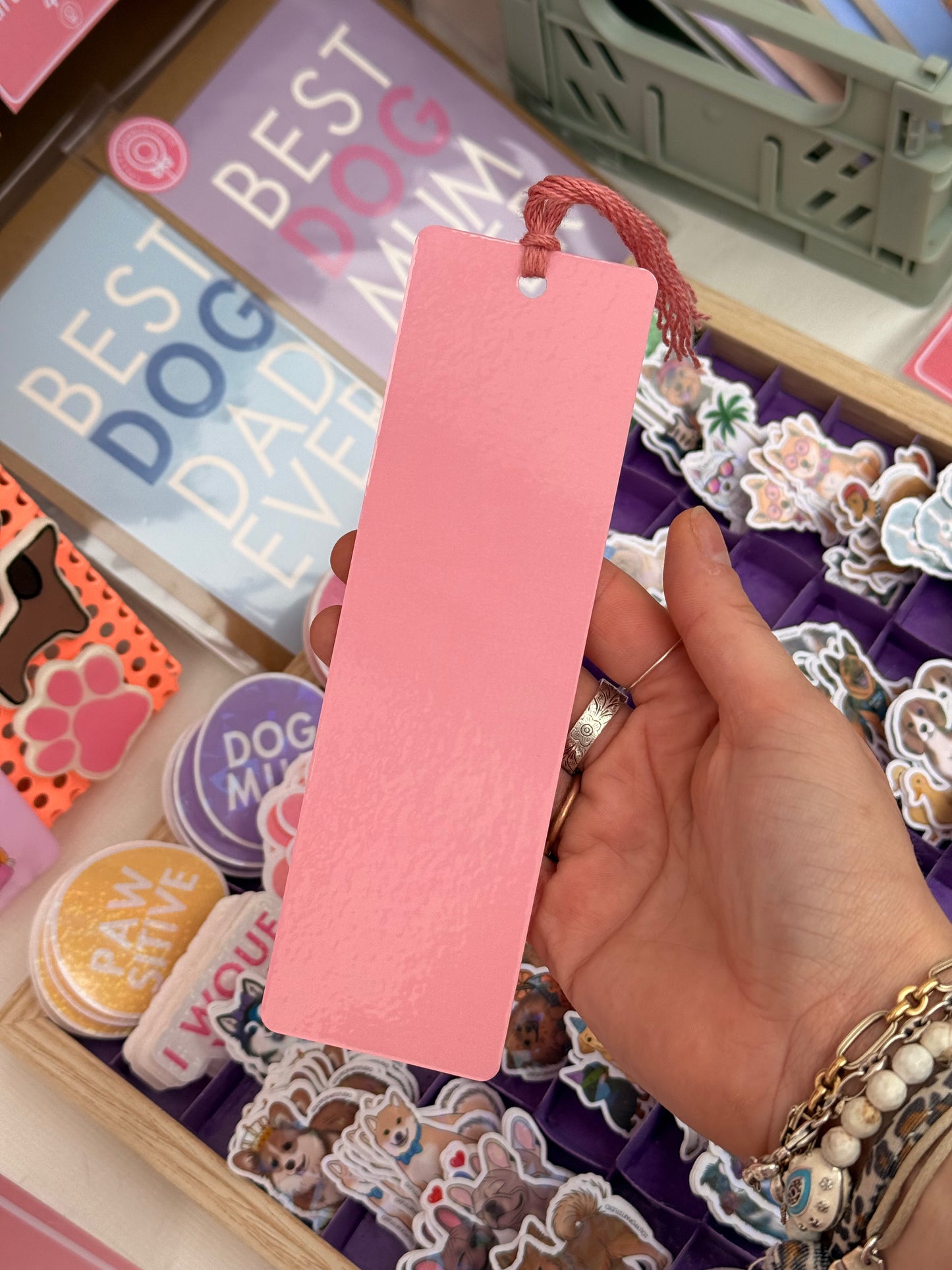 Carte pompon PATTES ROSES